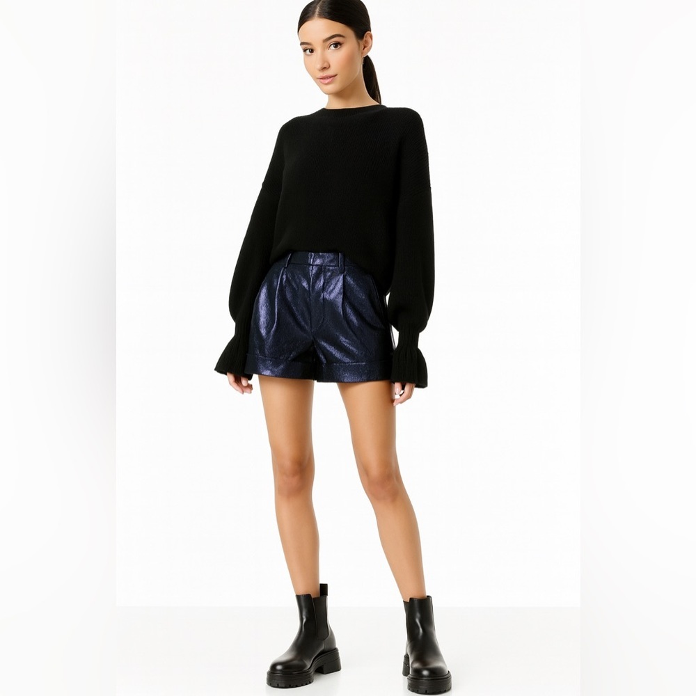 Alice + Olivia Conry Vegan Leather Cuff Shorts/ Size 0